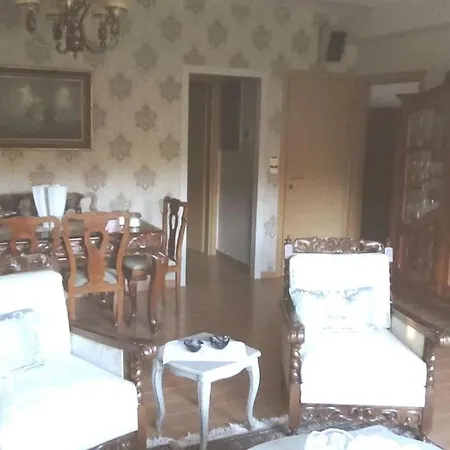 Villa κατοικία με θέα στο δάσος Thessaloniki