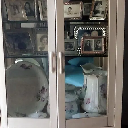 Villa κατοικία με θέα στο δάσος